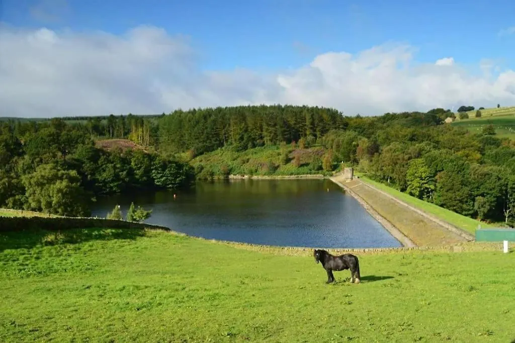 Cozy Rural Lodge, Amazing Views Close To Holmfirth